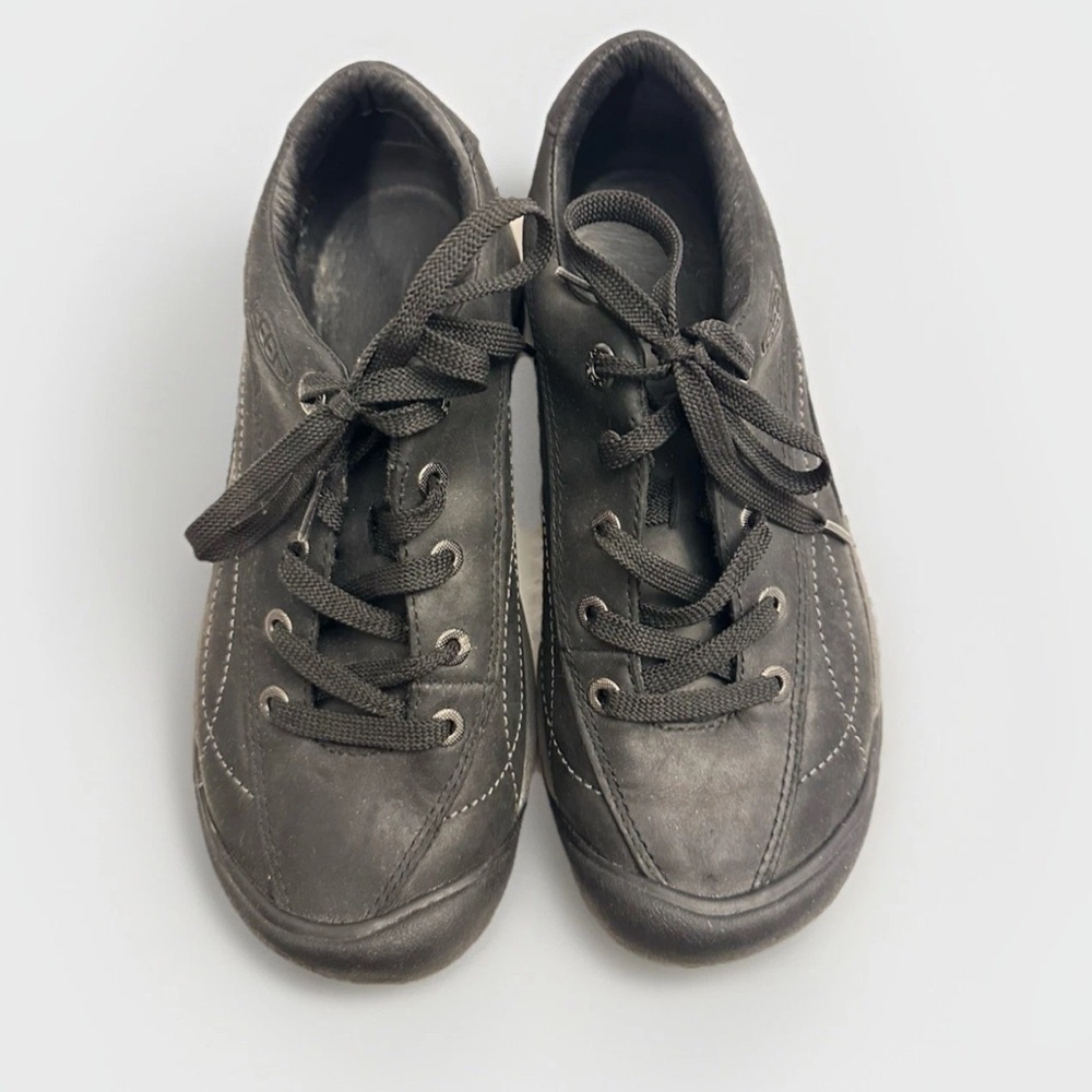 Keen Toyah Black Leather Women’s Hiking Shoes Lace Up - Trail Cap Toe Size 7.0